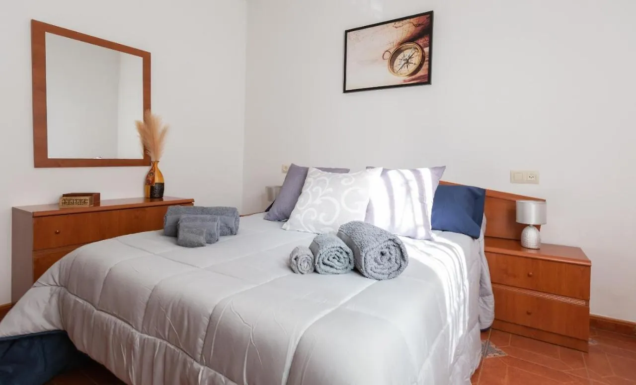 Apartment Alojamiento Salas Burunchel